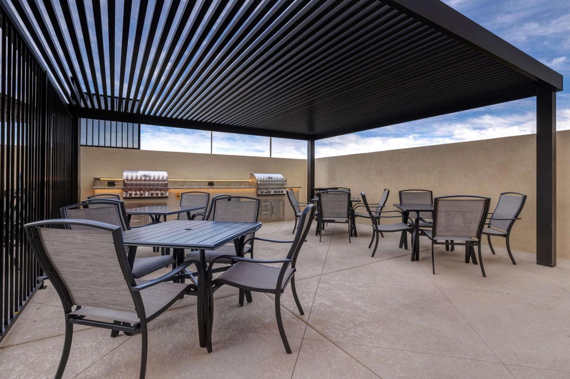 Home2 Suites By Hilton Las Vegas Southwest I-215 Curve Exteriör bild
