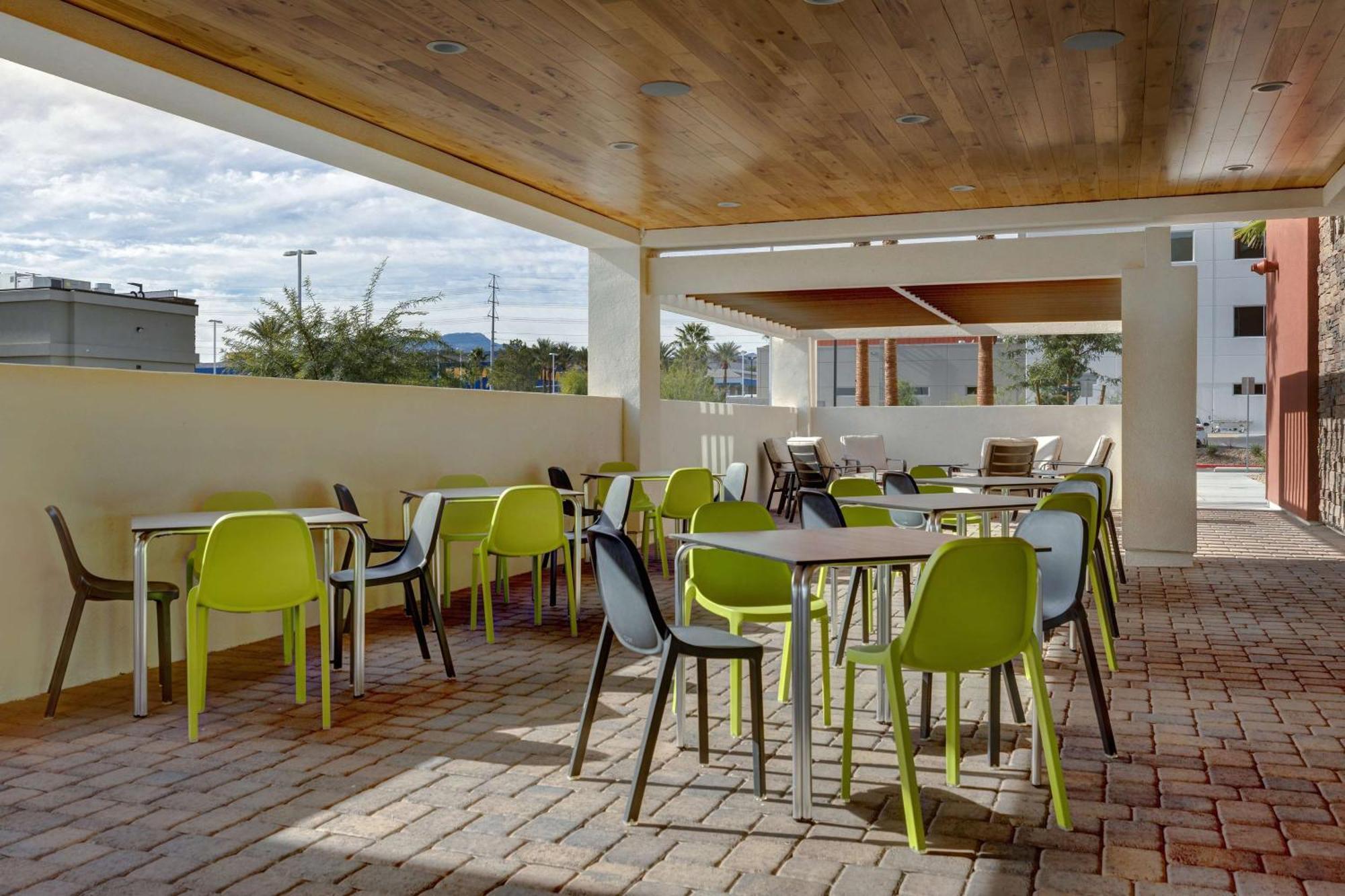 Home2 Suites By Hilton Las Vegas Southwest I-215 Curve Exteriör bild